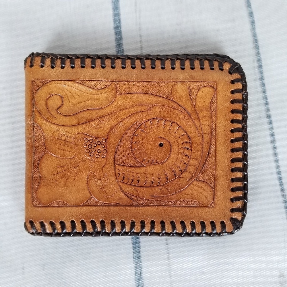 Vintage Handcrafted Tooled Leather Wallet Flower